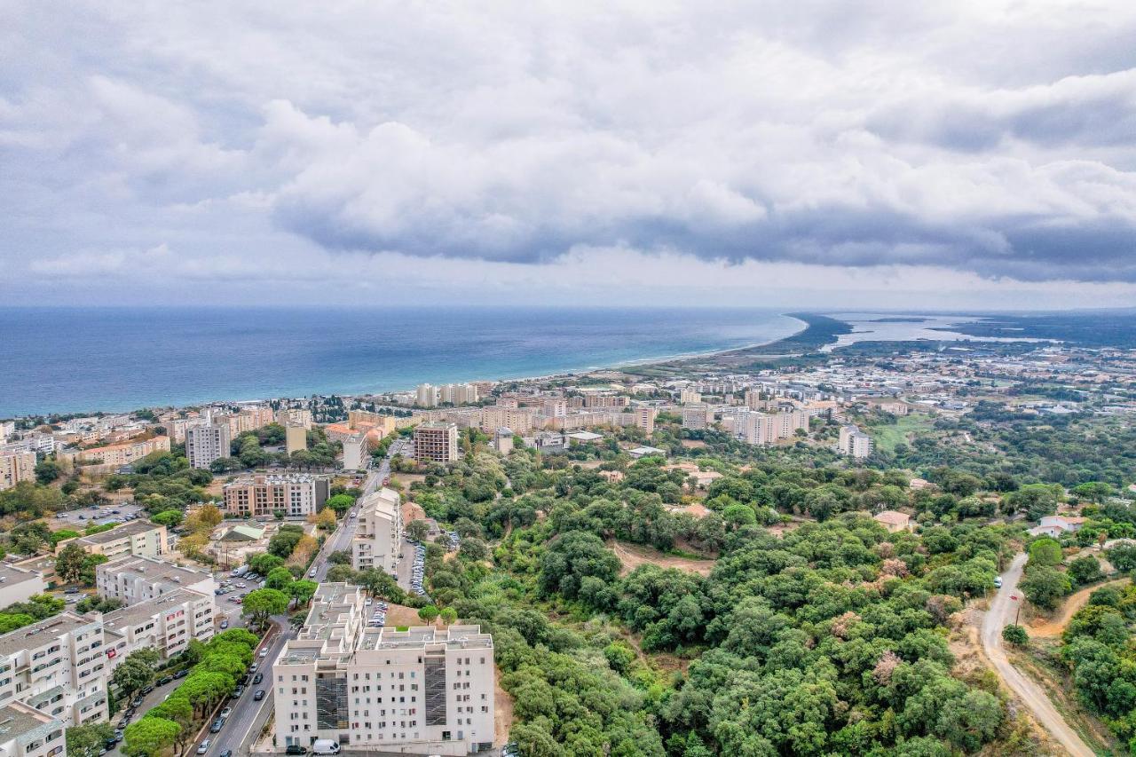 Appartement Cosy Et Spacieux Avec Jardin Et Parking บาสเตีย ภายนอก รูปภาพ